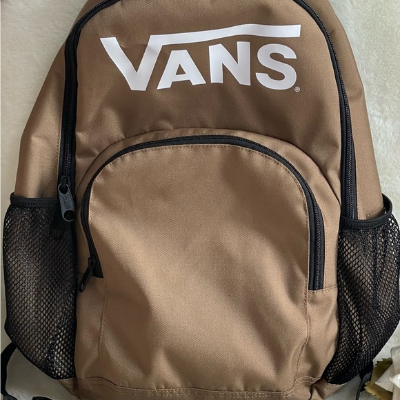 New w/tag VANS ALUMNI PACK 5-K BACKPACK w/padded adjustable straps Otter/white - Picture 6 of 6
